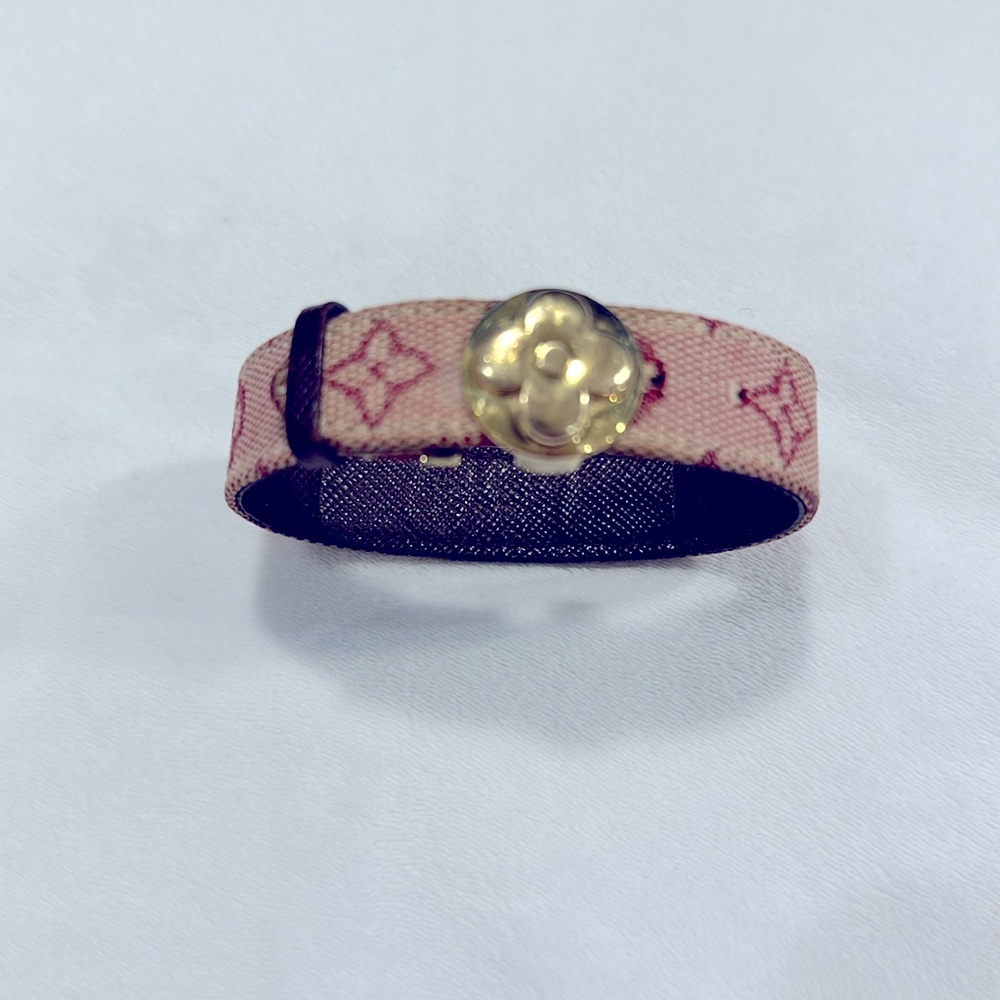 Authentic Louis Vuitton Good Luck Monogram Canvas Wrap Bracelet